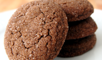 Soft Ginger Molasses Cookies