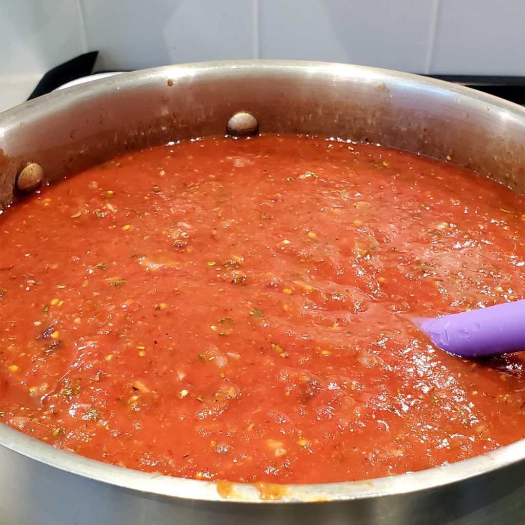 Tomato sauce for lasagna