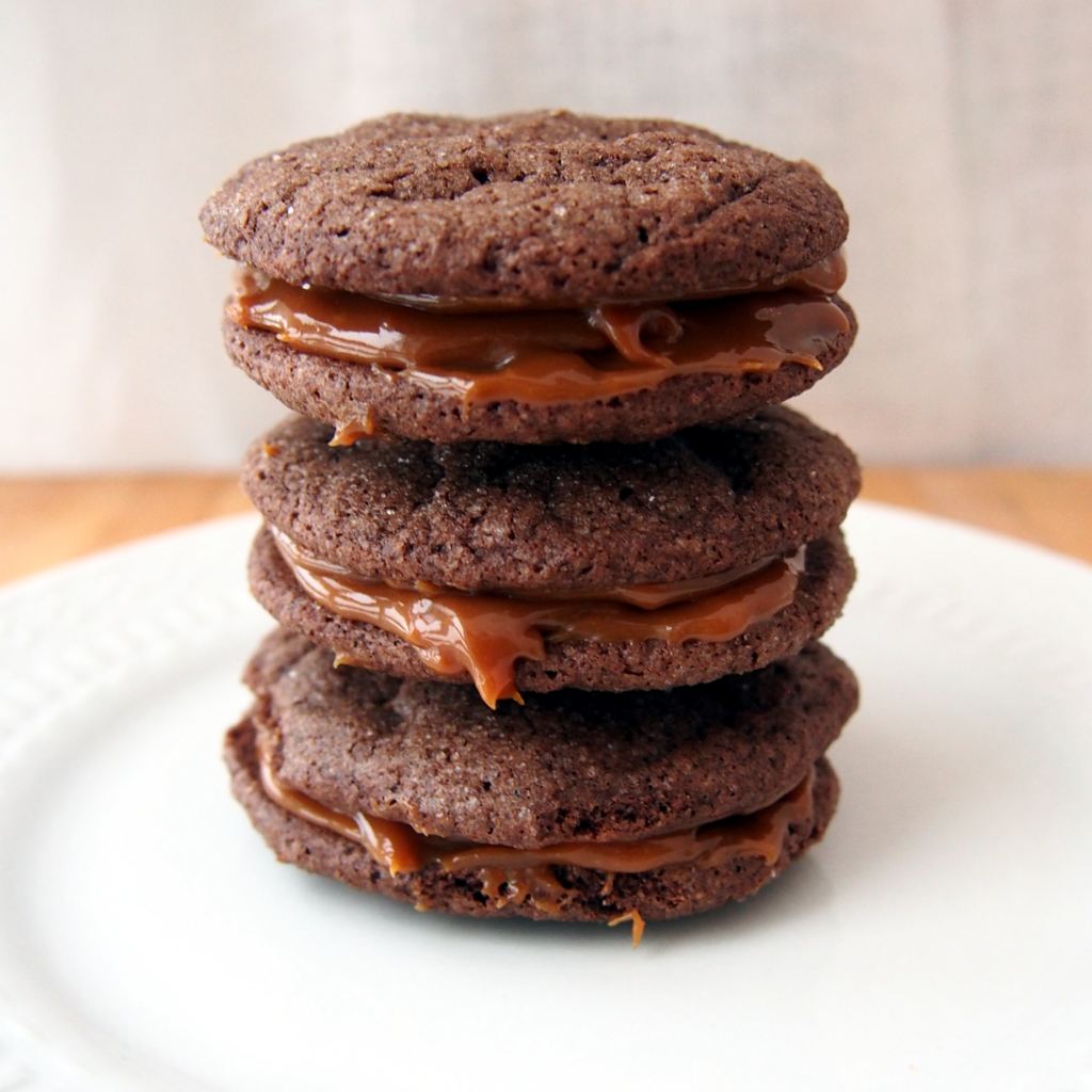 Dulce de Leche Filled Cookies