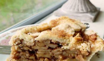 Apple Pie with Oats