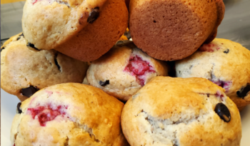 Raspberry Chocolate Chip Muffin