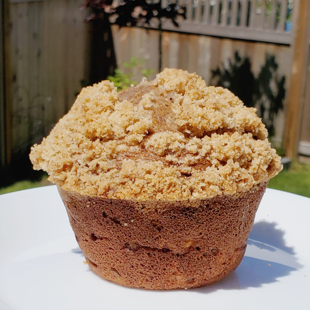 Banana Walnut Muffins with Struesel Topping